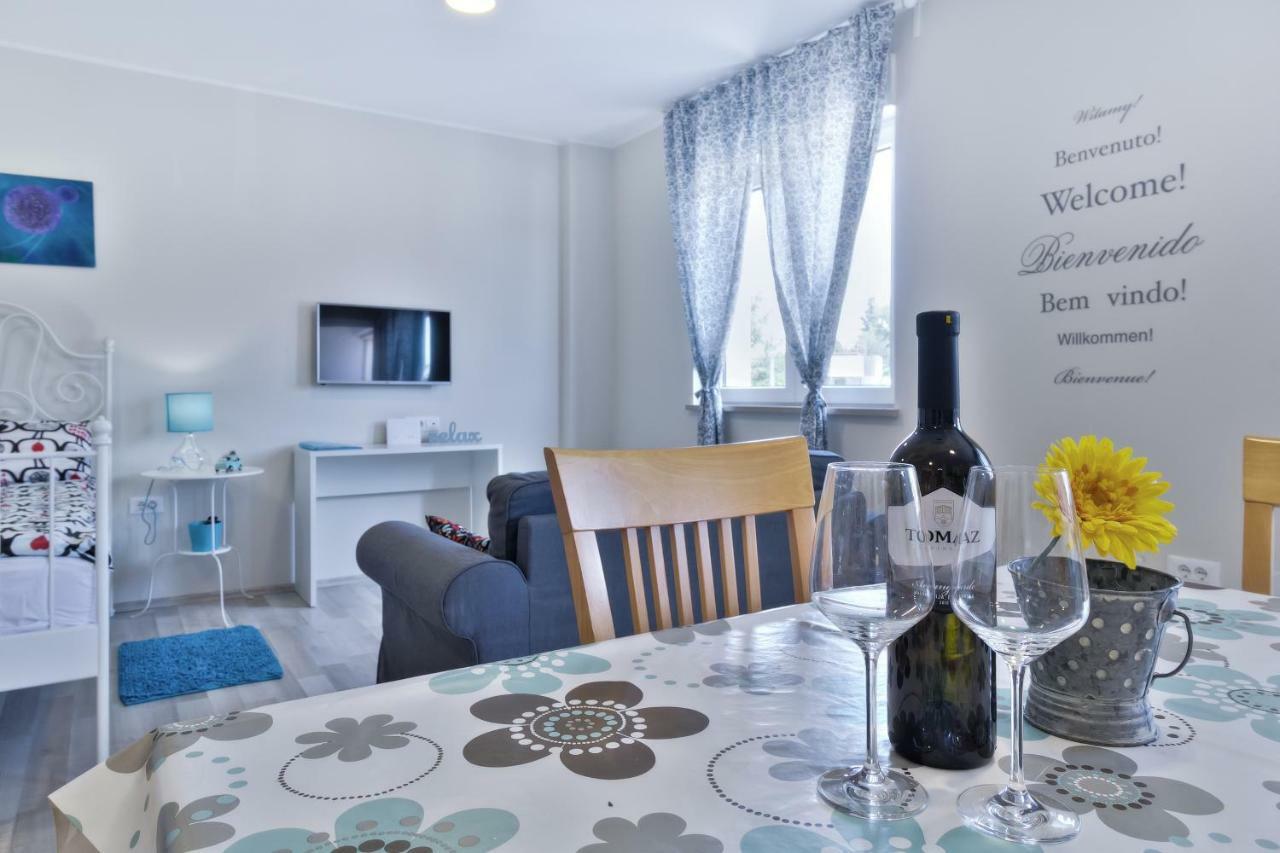 City Center Blue Dream Umag Bagian luar foto