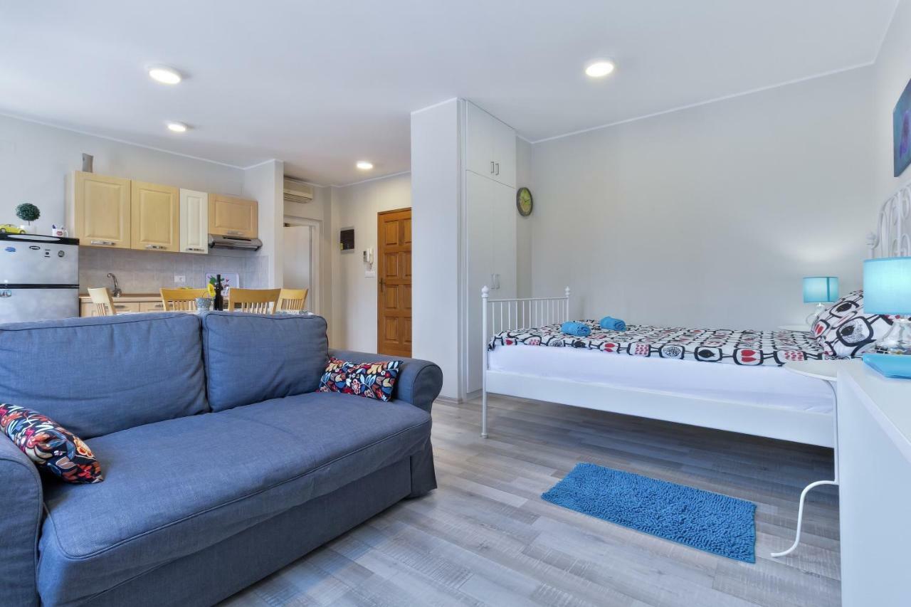 City Center Blue Dream Umag Bagian luar foto